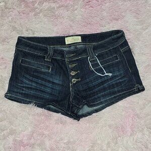 Almost Famous Size 9 jean shorts